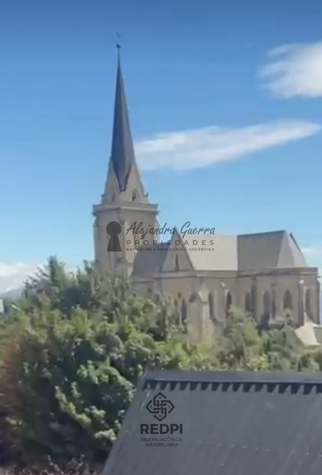 3 ambientes con cochera cubierta centro de Bariloche con vista alquiler permanente amoblado